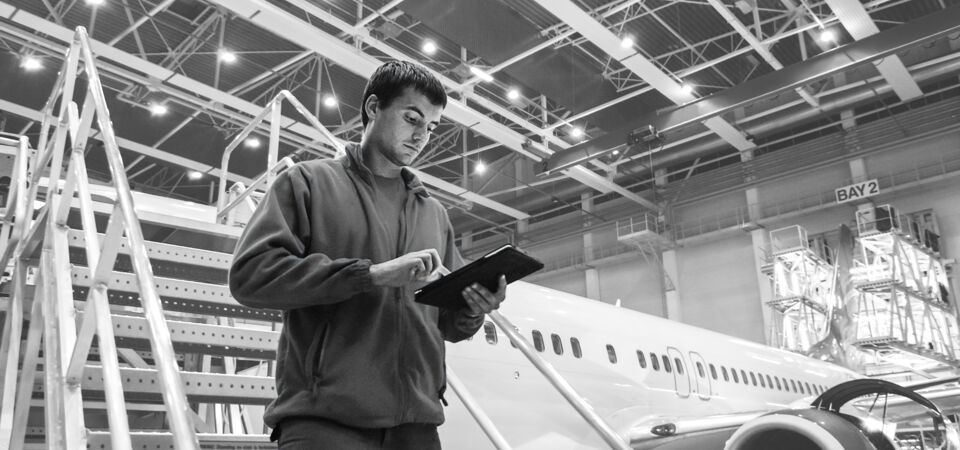 SINGLE-IMAGE_aircraft-maintenance_jun25