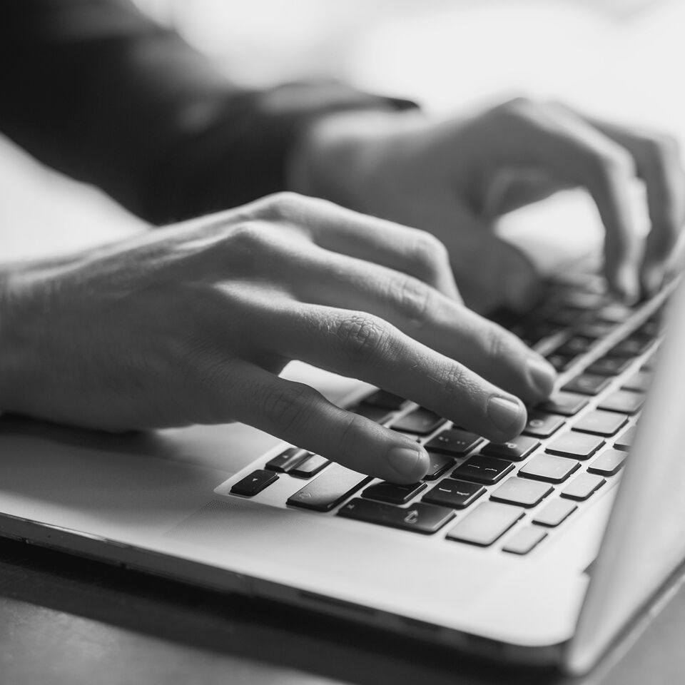 SINGLE-IMAGE_close-up-of-a-hands-of-a-businessman-on-a-keyboard_jul25