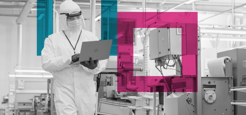 SINGLE-IMAGE_scientist-with-laptop-in-factory_jan24