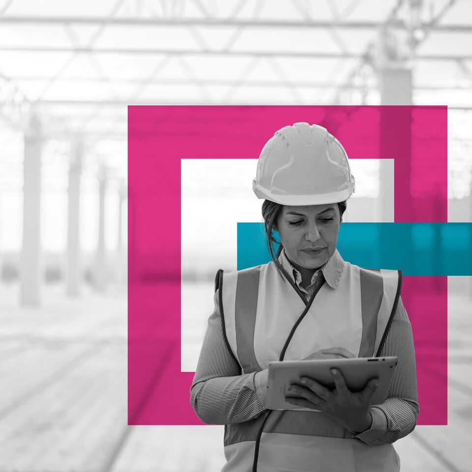 SINGLE-IMAGE_squares-women-safety-manager-tablet_apr24