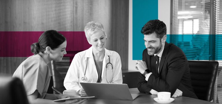 SINGLE-IMAGE_medical-meeting-with-laptop_jan25