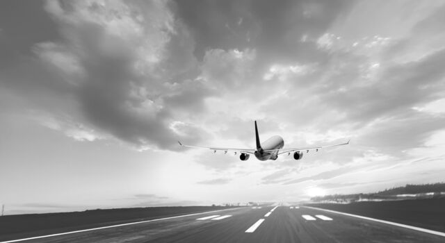 SINGLE-IMAGE_plane-taking-off-sky-expanded_jun25