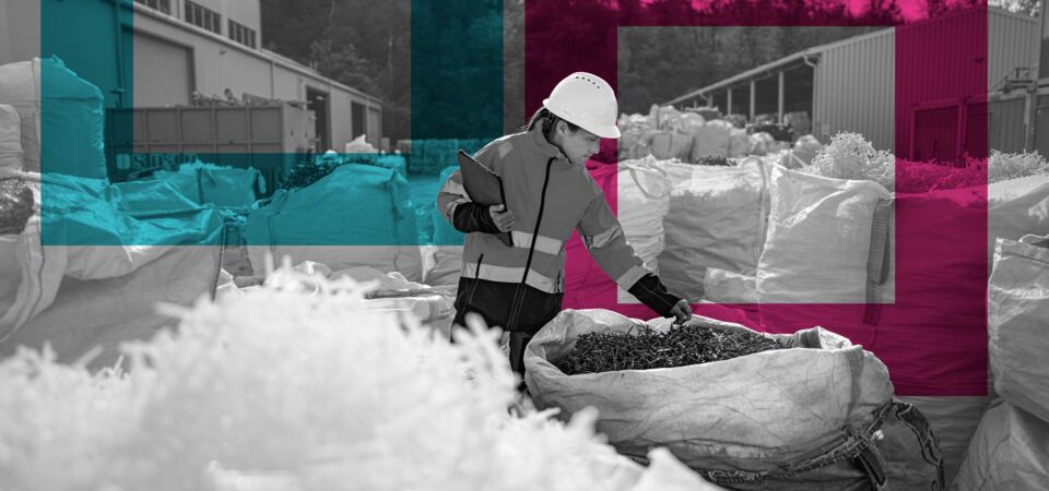 SINGLE-IMAGE_squares-woman-sorting-recycled-material_aug25