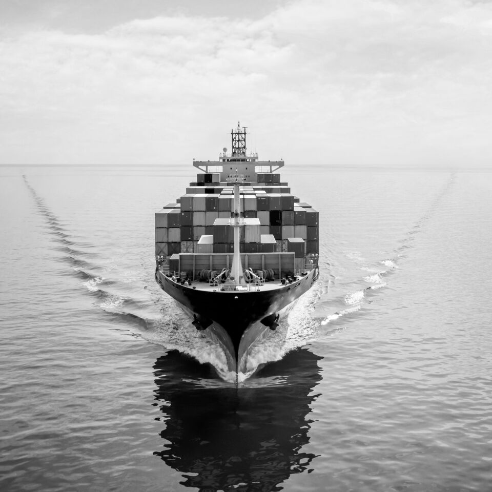 SINGLE-IMAGE_container-ship_mar24