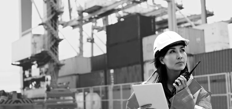 /bynder-asset/bynder:CDEB4B20-C748-485A-866F5F2E68F2D653/Landscape_MD/SINGLE-IMAGE_lady-with-walkie-talkie-on-ship_aug24.png?1749636883000