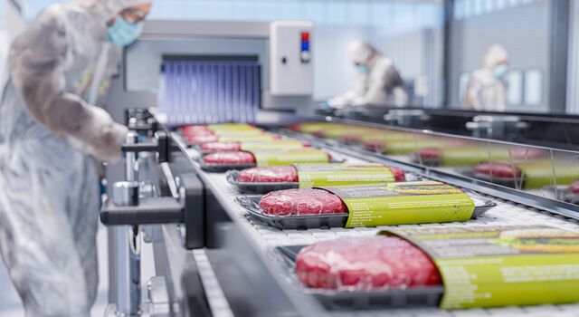 COLOUR-IMAGE_Conveyor_hamburger_June26