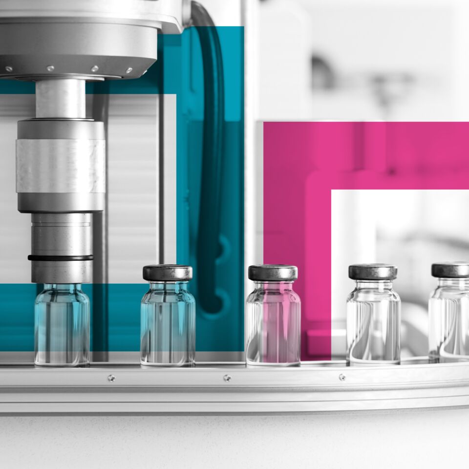 SINGLE-IMAGE_squares-medicine-bottles-production-line_may24